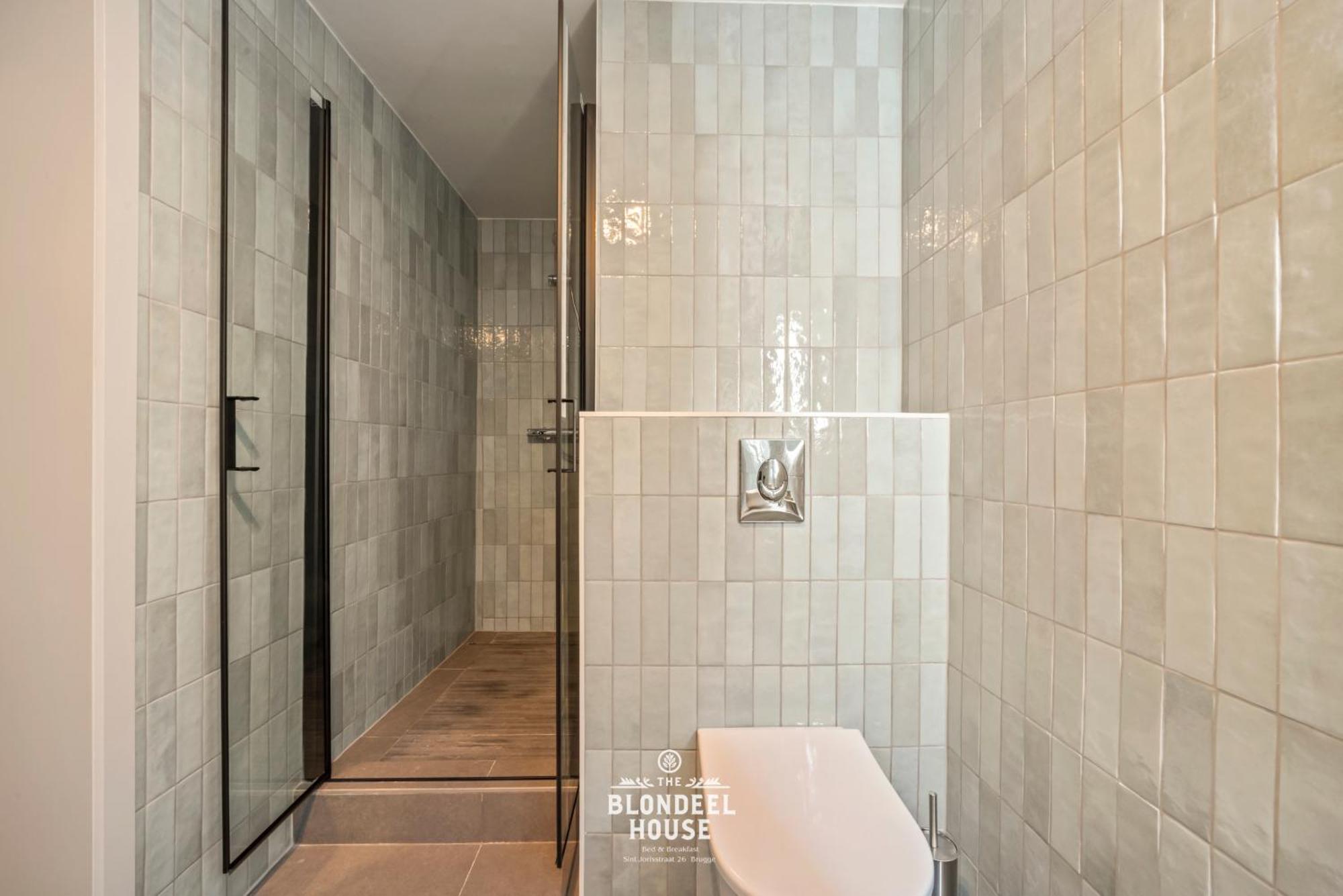 Bed & Breakfast The Blondeel House Brugge Center Экстерьер фото